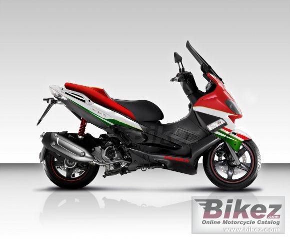 2009 Gilera Nexus 300 Centenario photo